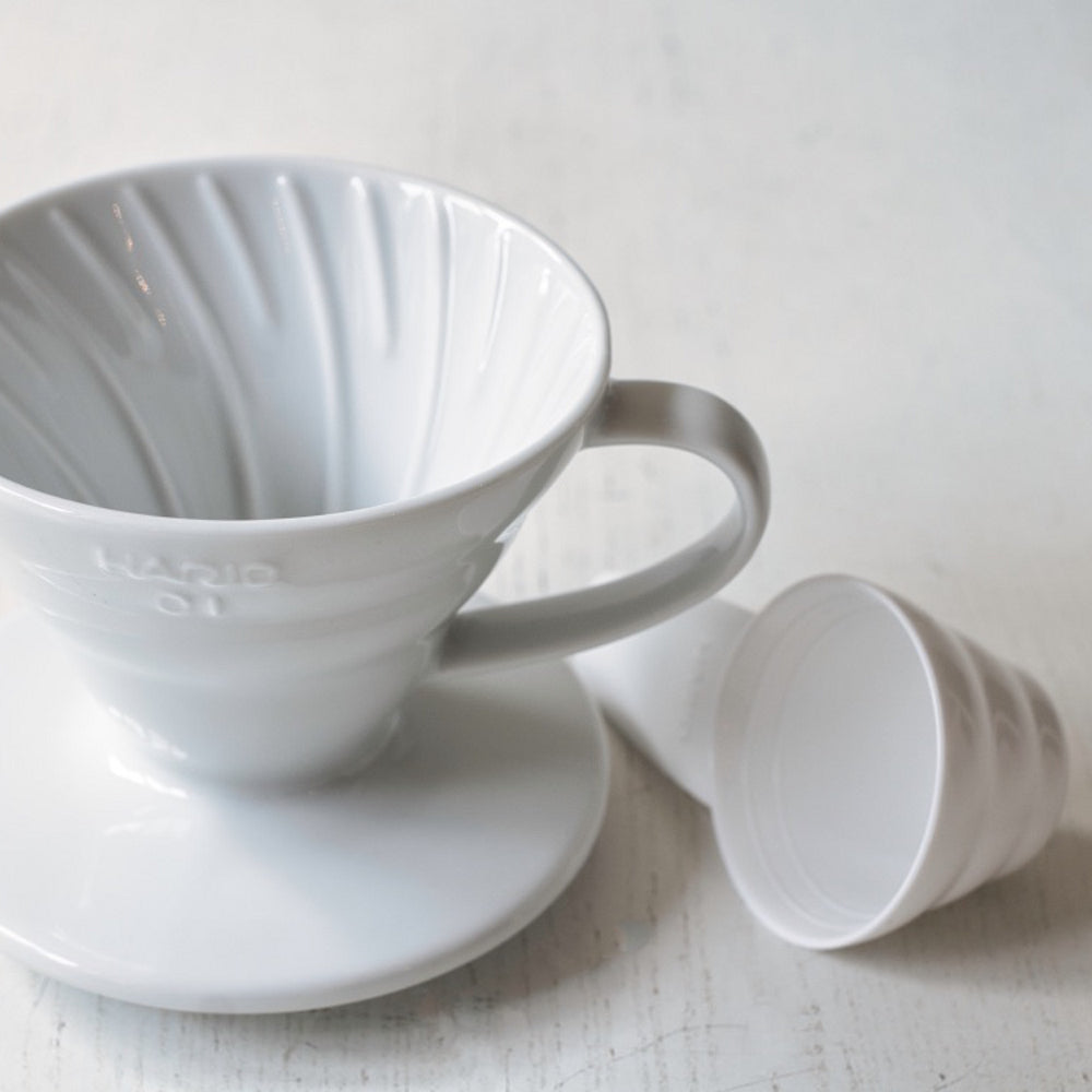 HARIO V60 WEISSER KERAMIK HANDFILTER 
