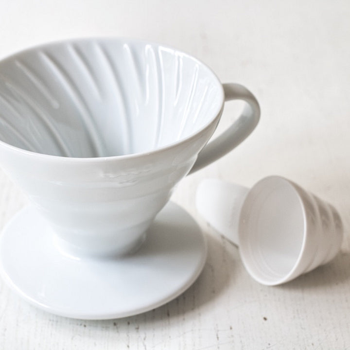 HARIO V60 WEISSER KERAMIK HANDFILTER 